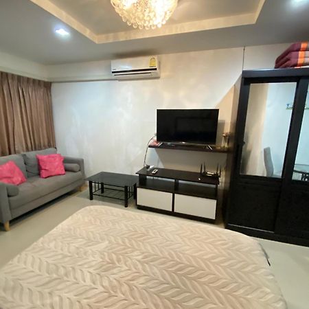 Beach 7 Condo, Pattaya 乔木提恩海滩 外观 照片