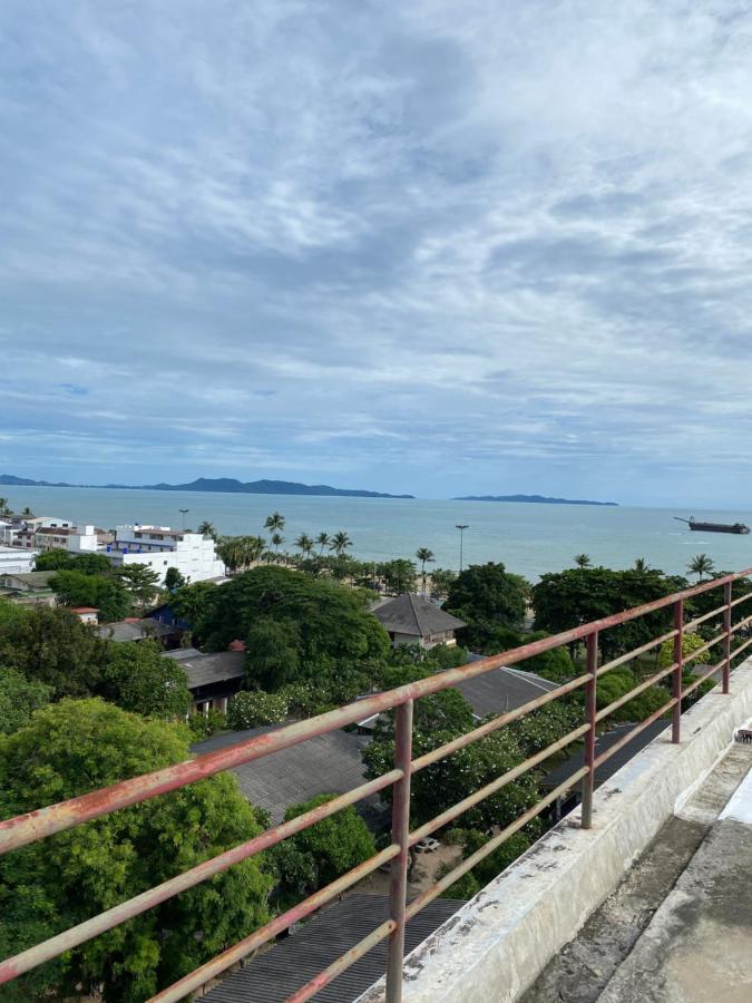 Beach 7 Condo, Pattaya 乔木提恩海滩 外观 照片