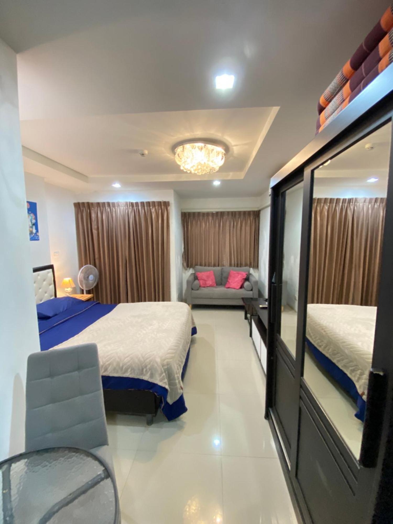 Beach 7 Condo, Pattaya 乔木提恩海滩 外观 照片